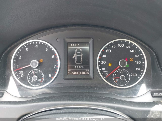 Продажа на аукционе авто 2016 Volkswagen Tiguan Comfortline/highline/special Edition, vin: WVGJV7AX1GW532421, номер лота: 12655589