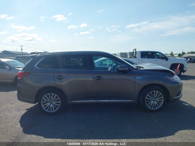 Продаж на аукціоні авто 2021 Mitsubishi Outlander Fe/sel/le/gt, vin: JA4J2VA72MZ600182, номер лоту: 12655598