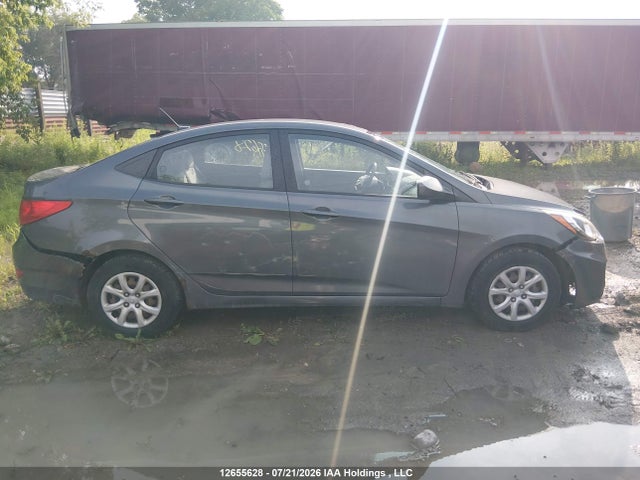 2012 Hyundai Accent Gl მანქანა იყიდება აუქციონზე, vin: KMHCT4AE5CU240854, აუქციონის ნომერი: 12655628