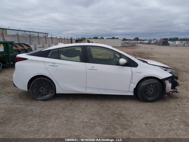 JTDL9MFU4N3031469 Toyota Prius Le/xle/night Shade
