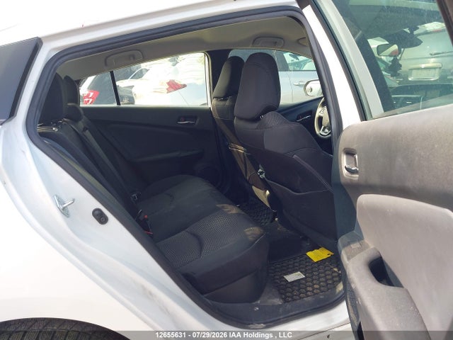 JTDL9MFU4N3031469 Toyota Prius Le/xle/night Shade