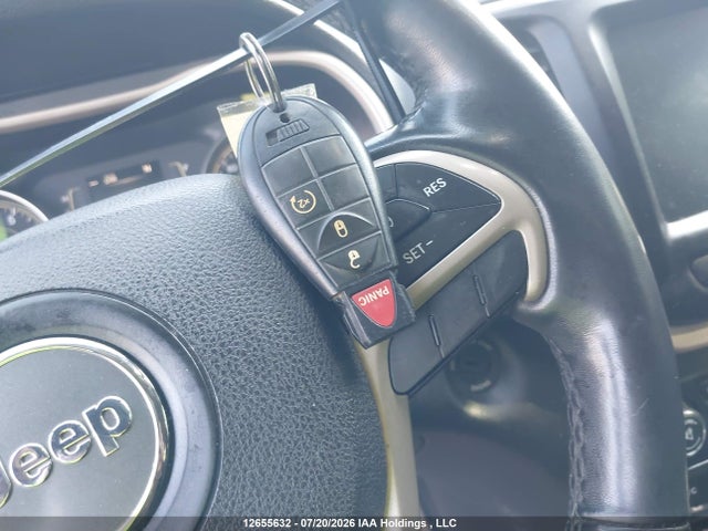 12655632 :رقم المزاد ، 1C4PJMCS9FW647681 vin ، 2015 Jeep Cherokee North مزاد بيع