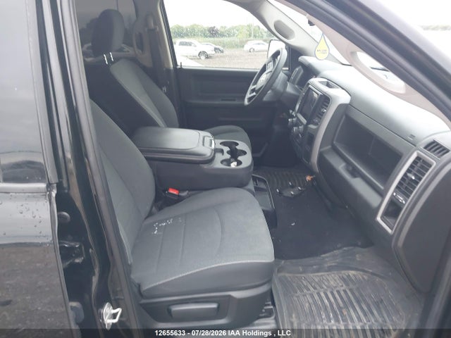 3C6RR7KT7NG180035 RAM 1500 Classic Tradesman