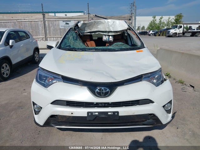 2T3DFREV1HW597045 Toyota Rav4 Limited