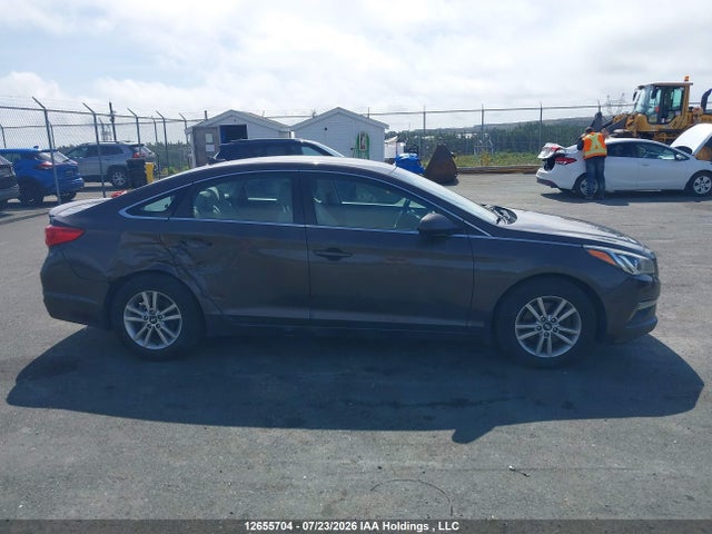 Hyundai SONATA GL 2015 5NPE24AF0FH067414 Image 12