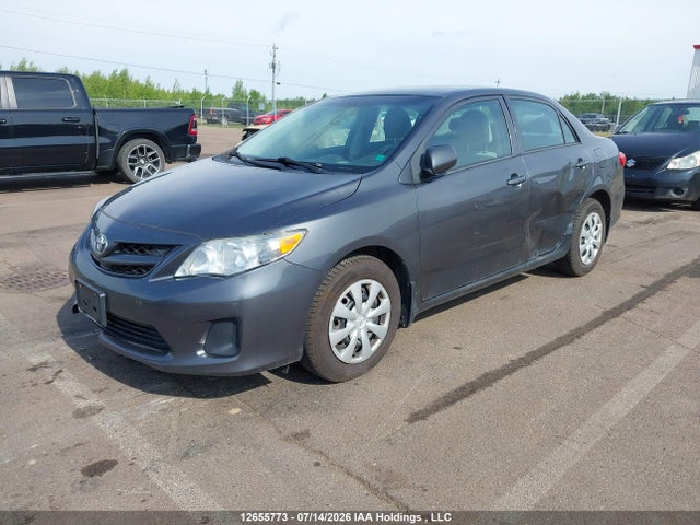 2013 Toyota Corolla S/le მანქანა იყიდება აუქციონზე, vin: 2T1BU4EE2DC040830, აუქციონის ნომერი: 12655773