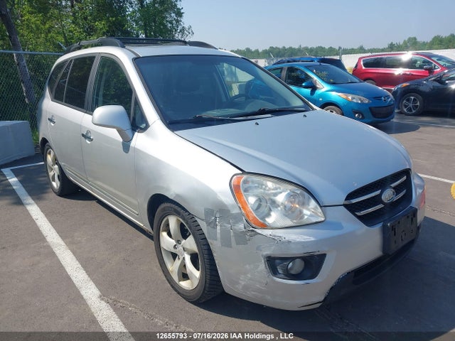 2009 Kia Rondo Lx/ex მანქანა იყიდება აუქციონზე, vin: KNAFG526697275748, აუქციონის ნომერი: 12655793