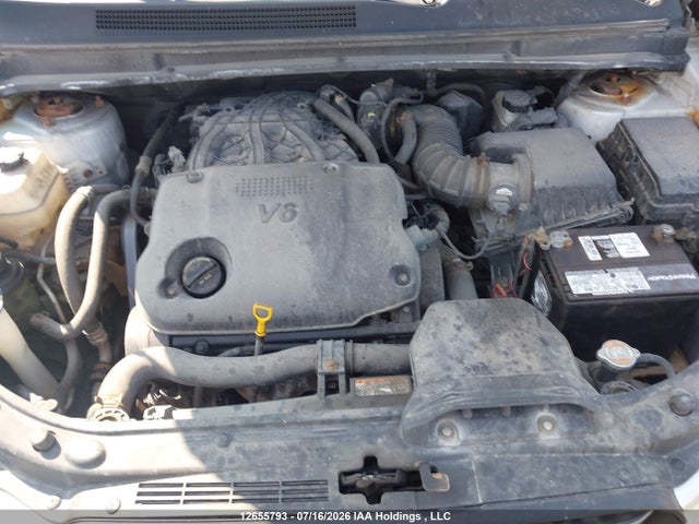 12655793 :رقم المزاد ، KNAFG526697275748 vin ، 2009 Kia Rondo Lx/ex مزاد بيع