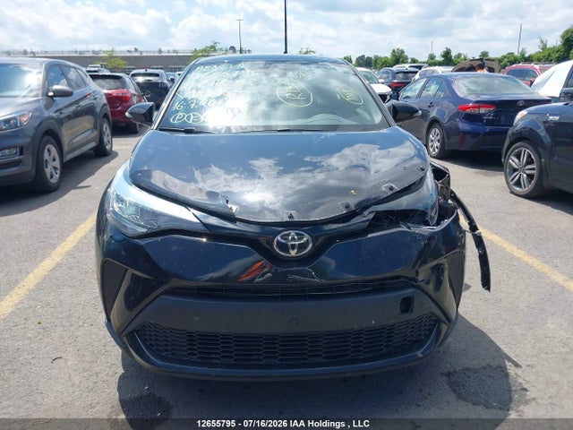 JTNKHMBX4M1102965 Toyota C-hr Xle Premium