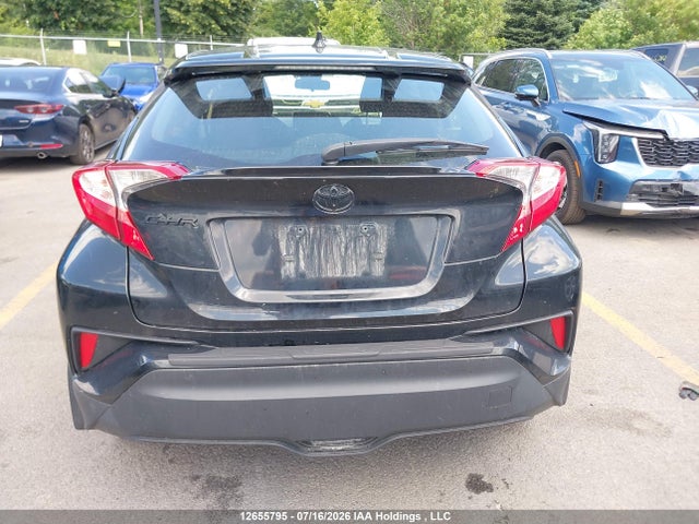 JTNKHMBX4M1102965 Toyota C-hr Xle Premium