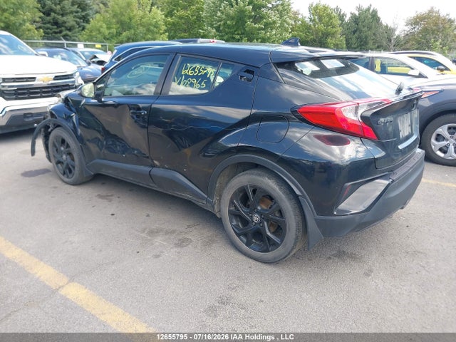 JTNKHMBX4M1102965 Toyota C-hr Xle Premium