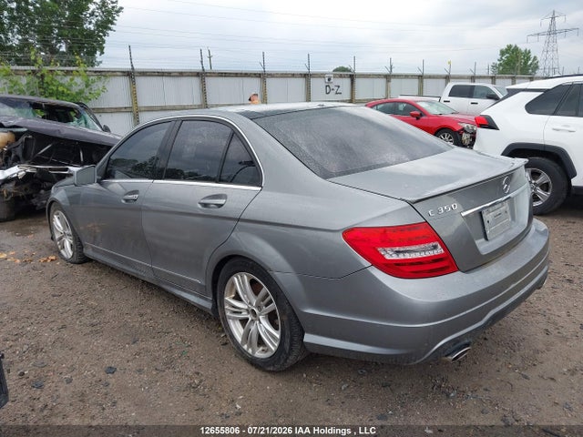 2013 Mercedes-benz C 350 4matic მანქანა იყიდება აუქციონზე, vin: WDDGF8JB6DA808077, აუქციონის ნომერი: 12655806