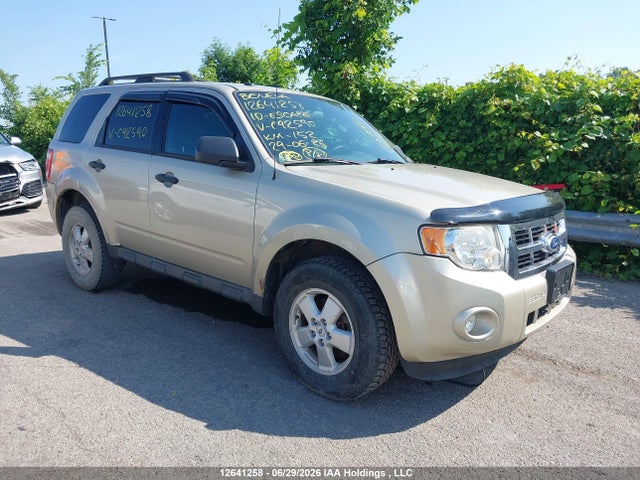 12641258 :رقم المزاد ، 1FMCU9D74AKC92590 vin ، 2010 Ford Escape Xlt Automatic مزاد بيع