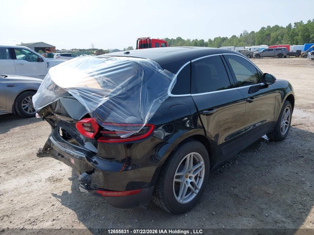 WP1AB2A5XFLB53897 Porsche MACAN S