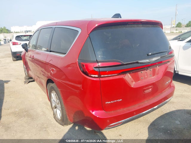 Chrysler Pacifica Limited 2026 2C4RC1GG3TR264153 Image 3