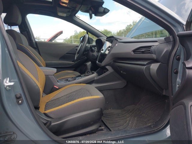JF2GUHFC5RH347794 Subaru Crosstrek Onyx
