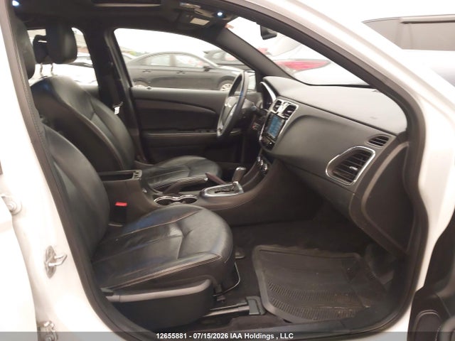 2013 Chrysler 200 Limited მანქანა იყიდება აუქციონზე, vin: 1C3CCBCG7DN673339, აუქციონის ნომერი: 12655881