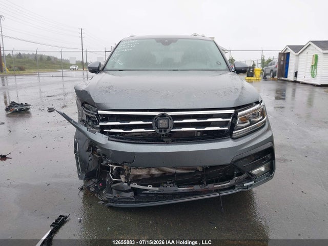 12655883 :رقم المزاد ، 3VV4B7AX1MM072636 vin ، 2021 Volkswagen Tiguan Sel Premium R-line مزاد بيع