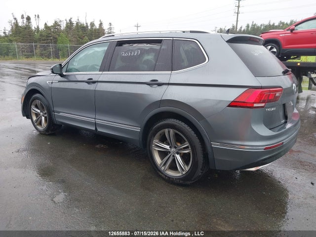 12655883 :رقم المزاد ، 3VV4B7AX1MM072636 vin ، 2021 Volkswagen Tiguan Sel Premium R-line مزاد بيع