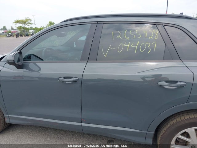 12655928 :رقم المزاد ، WA1AECF38L1044037 vin ، 2020 Audi Q3 45 Komfort مزاد بيع