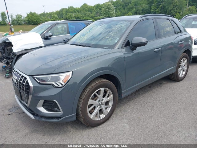 12655928 :رقم المزاد ، WA1AECF38L1044037 vin ، 2020 Audi Q3 45 Komfort مزاد بيع