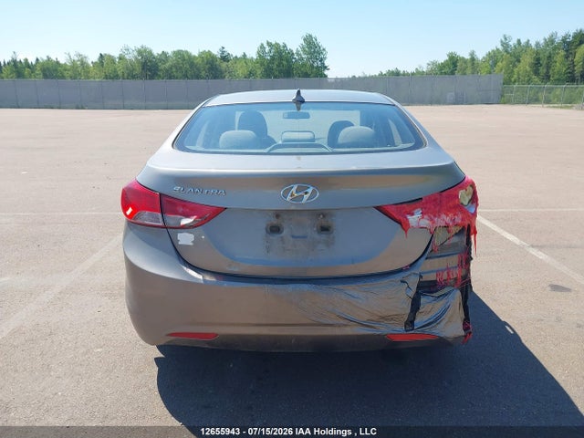2013 Hyundai Elantra Gls/limited მანქანა იყიდება აუქციონზე, vin: 5NPDH4AE3DH286432, აუქციონის ნომერი: 12655943