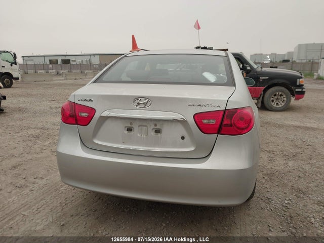 12655984 :رقم المزاد ، KMHDU4BD6AU212341 vin ، 2010 Hyundai Elantra Blue/gls/se مزاد بيع