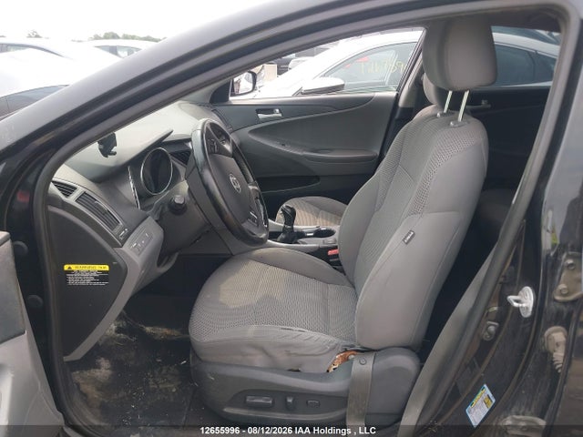 Продажа на аукционе авто 2012 Hyundai Sonata Gls, vin: 5NPEB4ACXCH373991, номер лота: 12655996