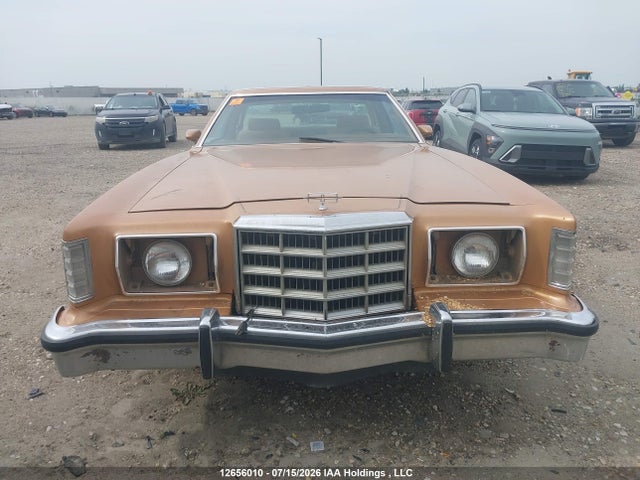 1979 Ford Thunderbird მანქანა იყიდება აუქციონზე, vin: 9J87H158725, აუქციონის ნომერი: 12656010