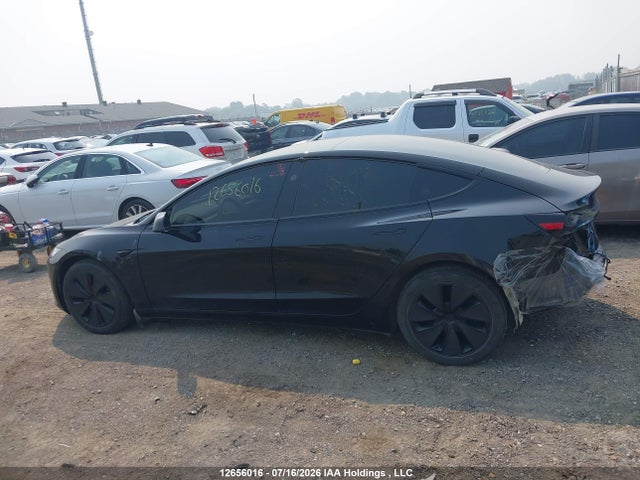 Продажа на аукционе авто 2025 Tesla Model 3, vin: 5YJ3E1EB9SF878657, номер лота: 12656016