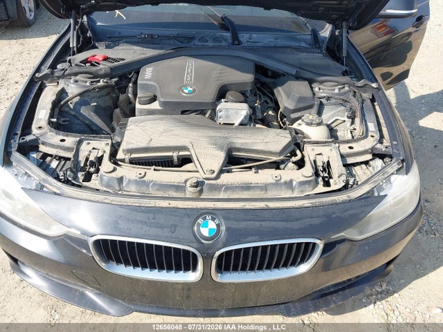 BMW 320i Xdrive 2015 WBA3C3G55FNT51910 Image 9