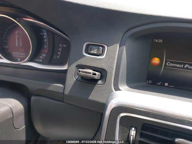 YV440MWK7H1041570 Volvo V60 CROSS COUNTRY