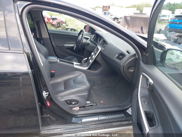 YV440MWK7H1041570 Volvo V60 CROSS COUNTRY