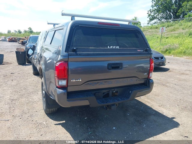 Toyota Tacoma 2022 3TYDZ5BN8NT012094 Image 3