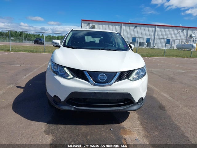 2019 Nissan Qashqai S/sl/sv მანქანა იყიდება აუქციონზე, vin: JN1BJ1CR4KW330121, აუქციონის ნომერი: 12656068