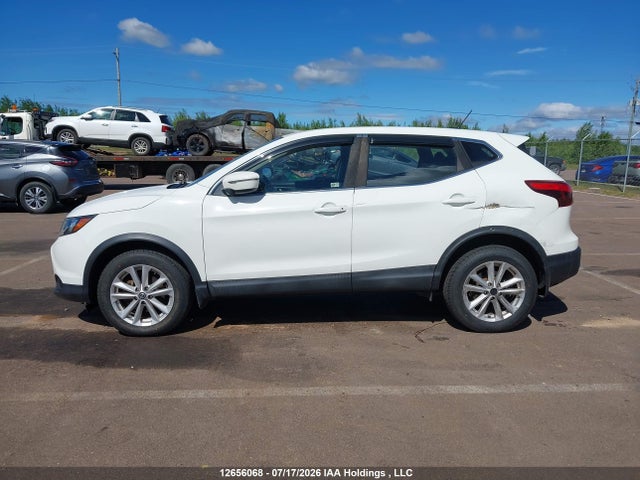 2019 Nissan Qashqai S/sl/sv მანქანა იყიდება აუქციონზე, vin: JN1BJ1CR4KW330121, აუქციონის ნომერი: 12656068