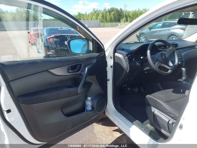 2019 Nissan Qashqai S/sl/sv მანქანა იყიდება აუქციონზე, vin: JN1BJ1CR4KW330121, აუქციონის ნომერი: 12656068