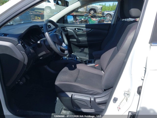 2019 Nissan Qashqai S/sl/sv მანქანა იყიდება აუქციონზე, vin: JN1BJ1CR4KW330121, აუქციონის ნომერი: 12656068