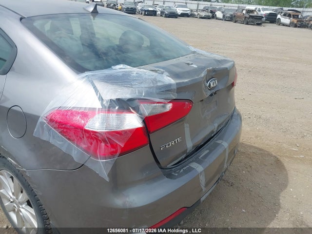 12656081 :رقم المزاد ، KNAFX4A68F5376812 vin ، 2015 Kia Forte 1.8l Lx/1.8l Lx+/lx+ Winter Edition مزاد بيع