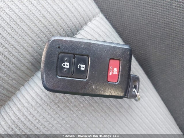 12656087 :رقم المزاد ، JTDKDTB30C1027963 vin ، 2012 Toyota Prius C مزاد بيع