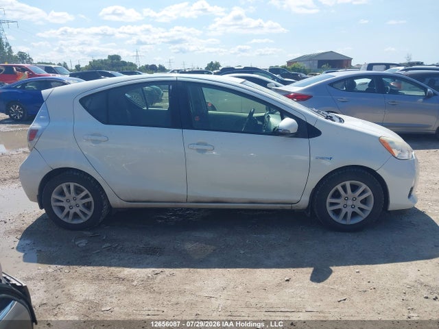 12656087 :رقم المزاد ، JTDKDTB30C1027963 vin ، 2012 Toyota Prius C مزاد بيع