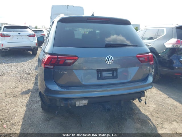 Volkswagen Tiguan 2018 3VV4B7AX9JM118693 Image 16