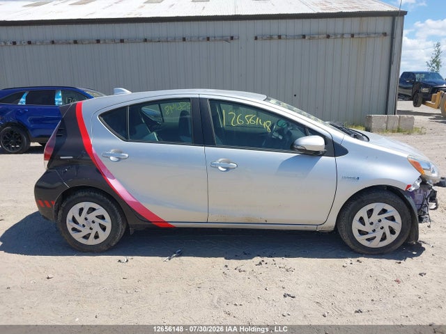 Продажа на аукционе авто 2016 Toyota Prius C, vin: JTDKDTB35G1127921, номер лота: 12656148