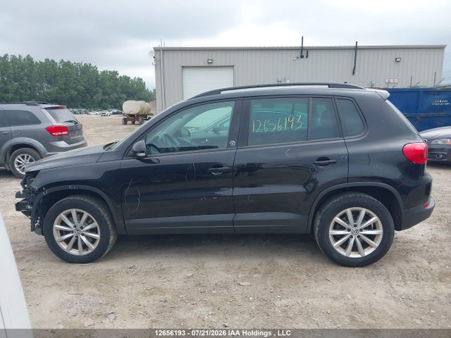 WVGNV7AX9HK008332 Volkswagen Tiguan Wolfsburg Edition