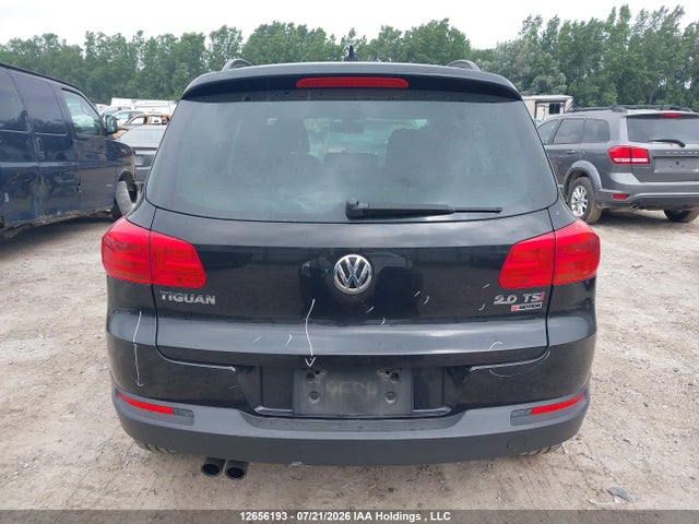 WVGNV7AX9HK008332 Volkswagen Tiguan Wolfsburg Edition