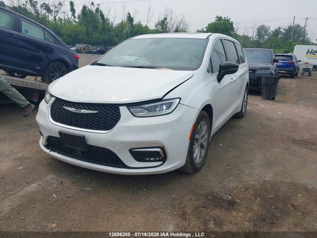 Chrysler Pacifica Limited 2026 2C4RC1GG3TR279283 Image 2