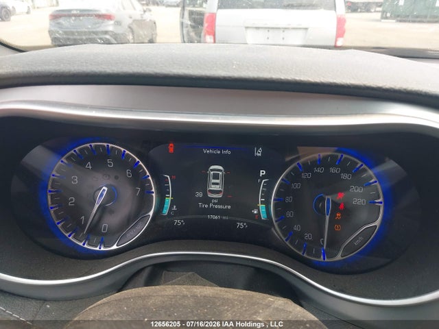 Chrysler Pacifica Limited 2026 2C4RC1GG3TR279283 Image 7