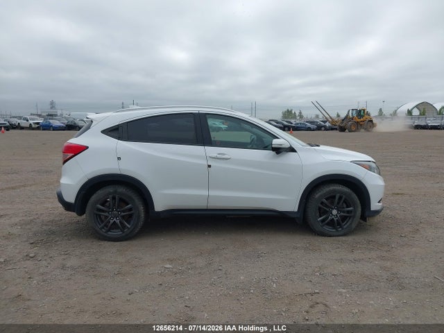 2018 Honda Hr-v მანქანა იყიდება აუქციონზე, vin: 3CZRU6H7XJM104410, აუქციონის ნომერი: 12656214