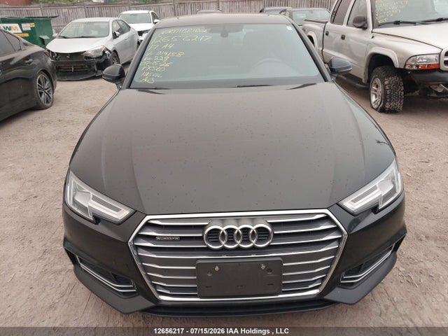 Audi A4 2.0t Progressiv 2017 WAUENAF43HN019158 Image 12