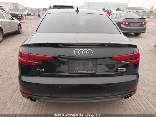 Audi A4 2.0t Progressiv 2017 WAUENAF43HN019158 Image 16